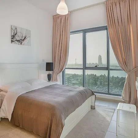 Lovely 2 Bedroom Apartment Abu Dhabi Exterior photo