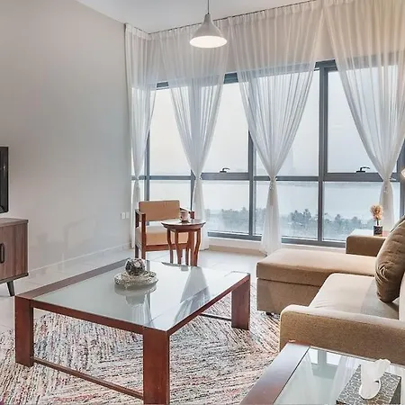 Lovely 2 Bedroom Apartment Abu Dhabi Exterior photo
